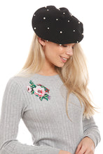 Load image into Gallery viewer, Black Pearl Beret