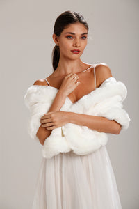 White Patterned Faux Fur Bridal Shawl
